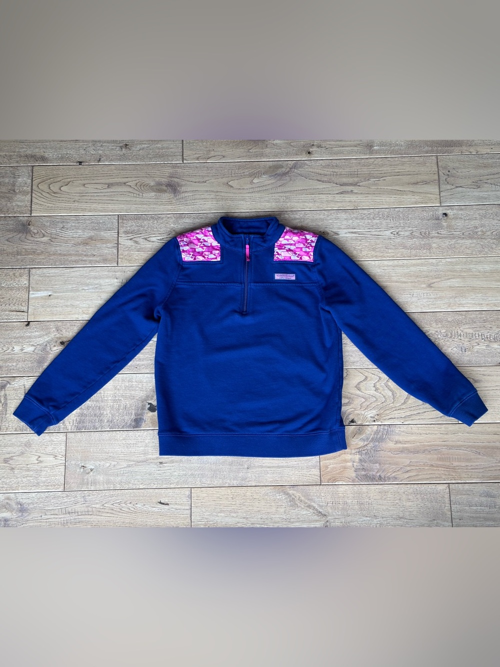 Vineyard Vines Navy Blue and Pink Whales Shep Shirt size Large 14